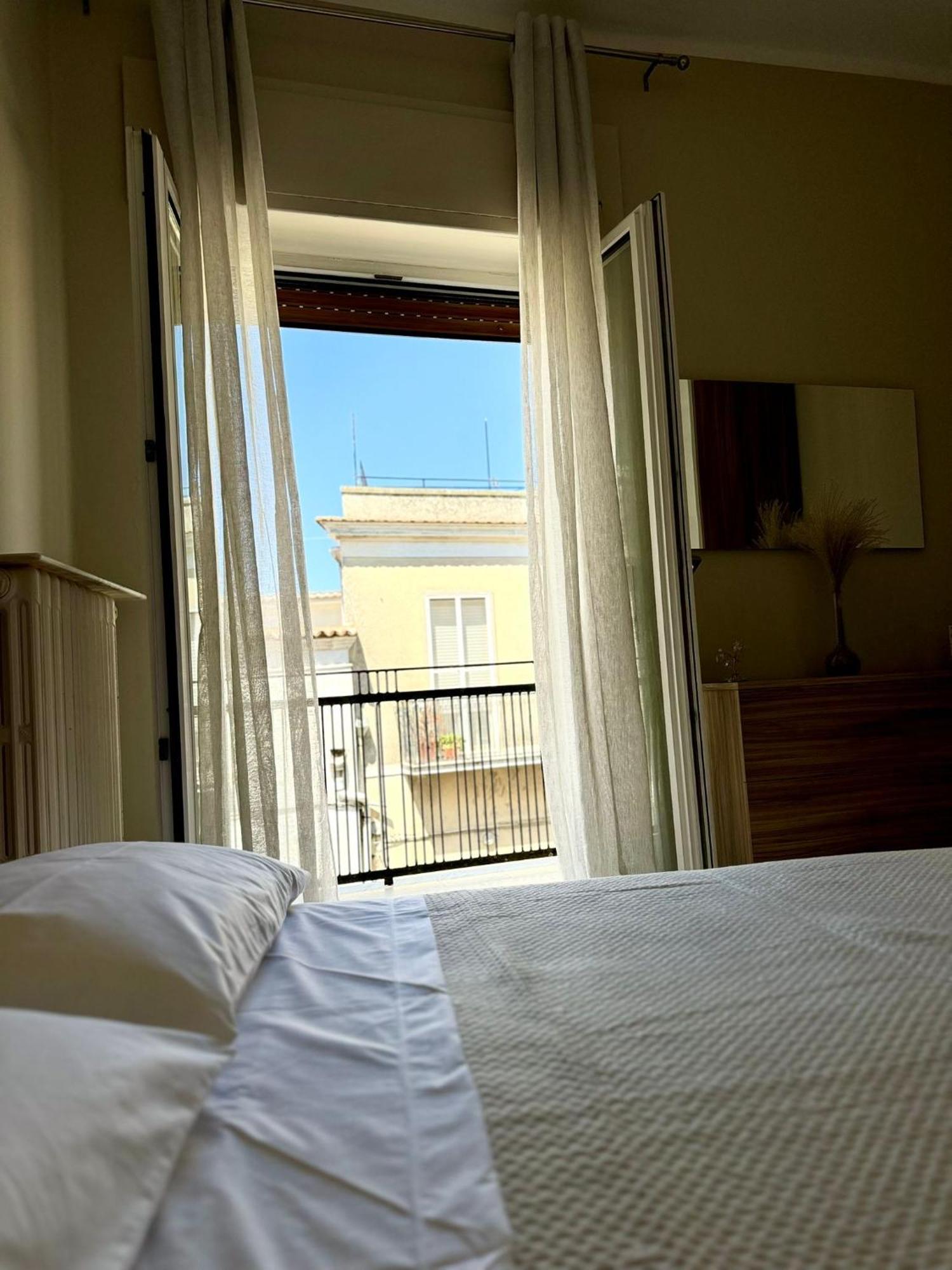 דירות Monte SantʼAngelo Ely House מראה חיצוני תמונה