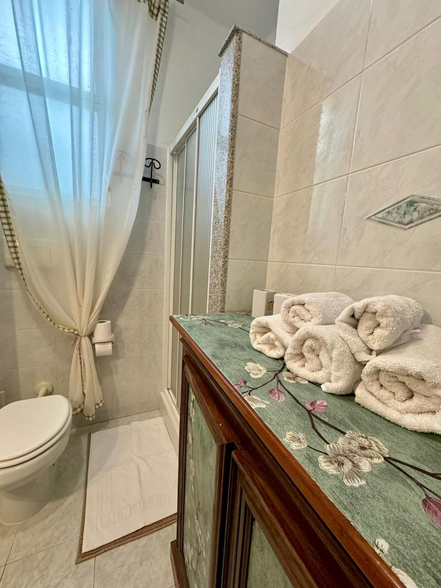 דירות Monte SantʼAngelo Ely House מראה חיצוני תמונה