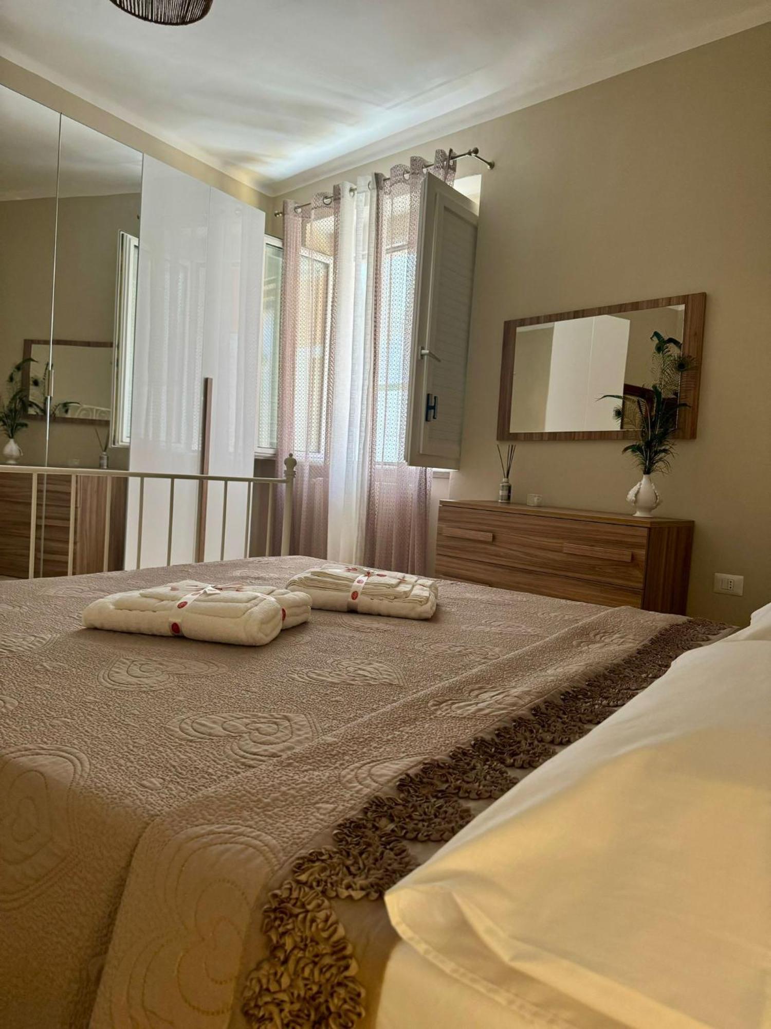 דירות Monte SantʼAngelo Ely House מראה חיצוני תמונה